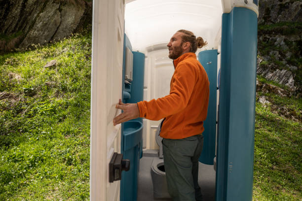 Best Porta potty rental near me  in Mansfield, OH