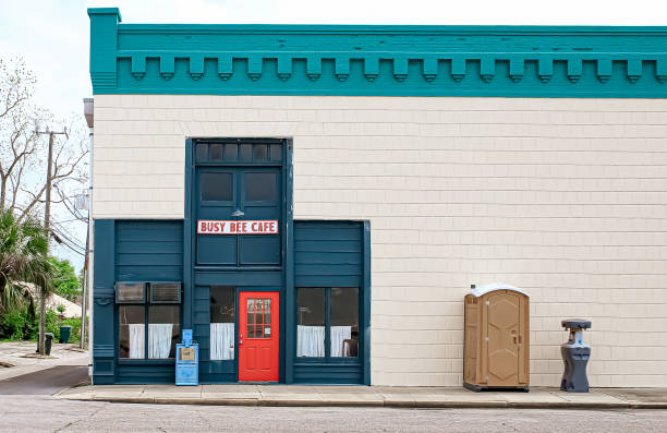 Best Emergency porta potty rental  in Mansfield, OH